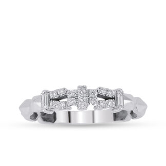 Ring mit Brillanten in außergewöhnlichem Design aus 585er Gold.