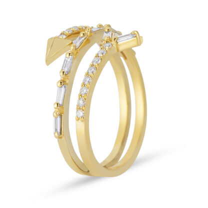 Pfeil-Ring aus 585er Gold und Brillanten.