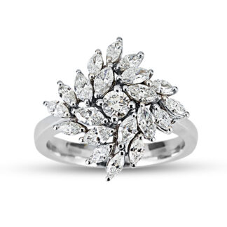 Goldring aus Weißgold mit Brillanten in Blumenform