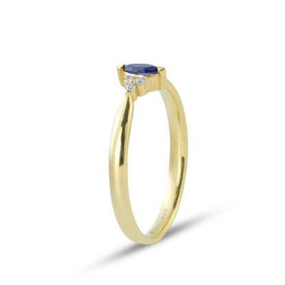 Ring aus 585er Gold mit rosa und weißen Zirkonia.
