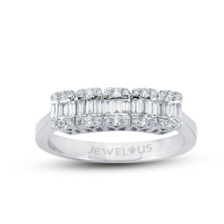 Ring aus 585er Gold in Hochfassung mit Zirkonia.